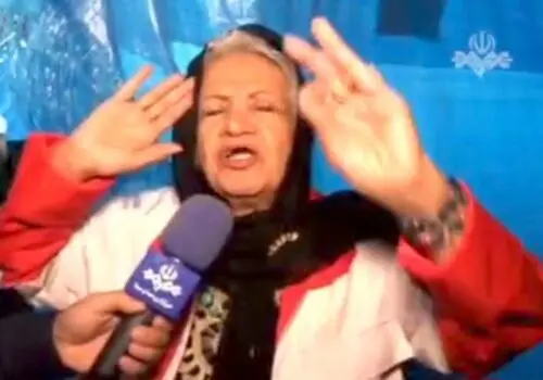 اظهارنظر عجیب بازیگر «خانه‌به‌دوش» در مراسم ترحیم ایرج+ فیلم
