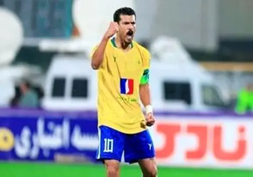 طالب ریکانی در آزادی رخ شیر گرفت/عکسس