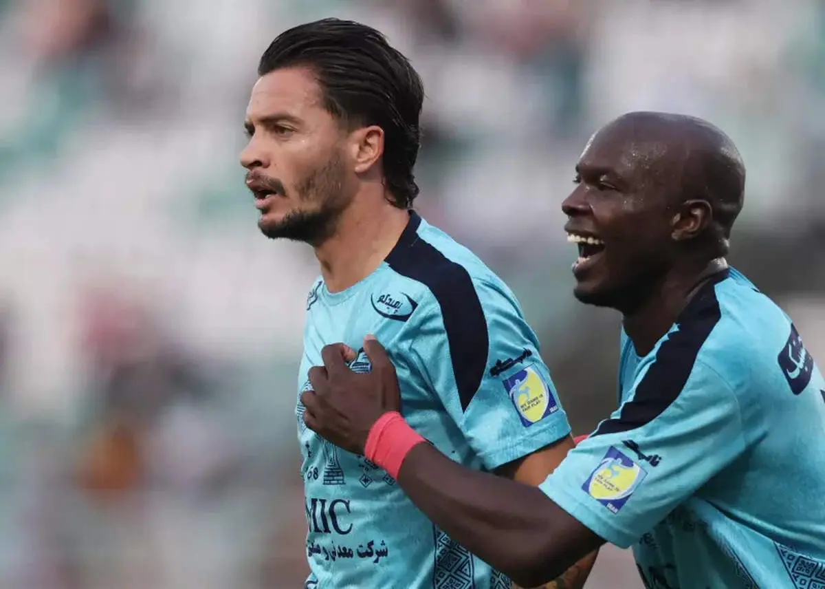 ذوب‌آهن ۱ - چادرملو ۲؛ برد شیرین مهمان با ضدحمله+خلاصه بازی، حواشی و گل‌ها