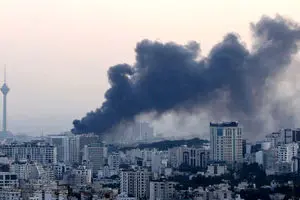 عملیات روانی در جیب شماست! / چگونه پیش از پروازِ جنگنده ها، ذهنمان را فتح نکنند؟