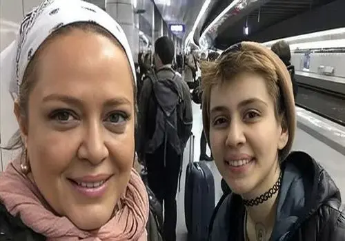 دختر بهاره رهنما خواننده شد!