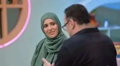 عکسی جذاب از  مونا کرمی و پسرش!مجری برنامه«جونمون» با این قاب دلها را برد