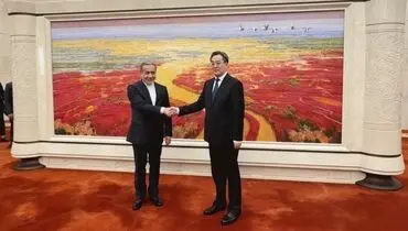 عراقچی پیام کتبی رئیس‌جمهور ایران خطاب به رئیس‌ جمهور چین را به وزیر خارجه چین رساند