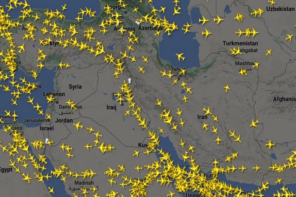 هم‌اکنون، وضعیت پروازی آسمان ایران؛ عراق و ترکیه + عکس