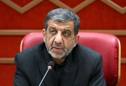 عزت الله ضرغامی: این‌روزها با بعضیا که دوزار مسئولیت دارن تماس می‌گیریم، میگن دیگه موبایل همراه ندارن، یا محل استقرارشان معلوم نیست!