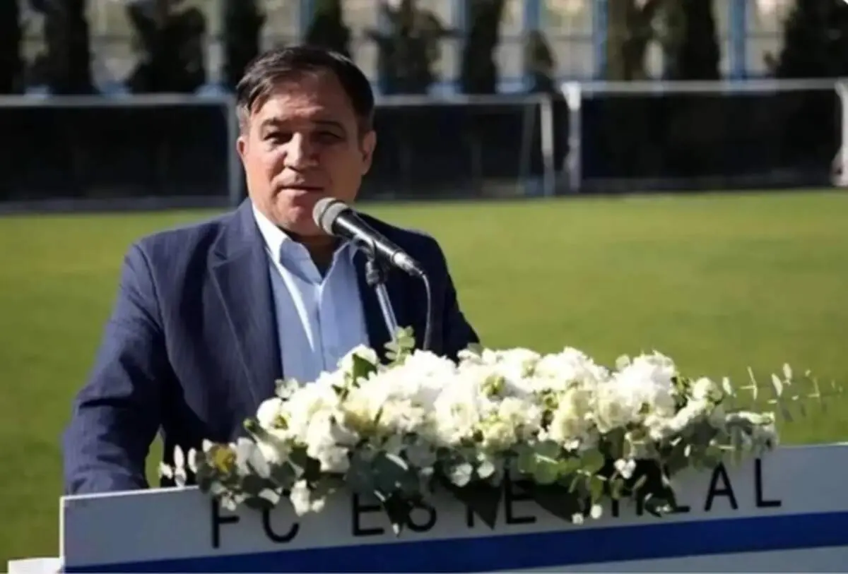 ۳ گزینه داخلی و خارجی برای نیمکت استقلال