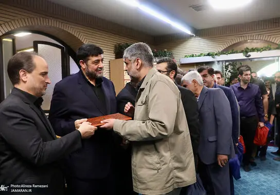 مراسم+ختم+مادر+پيرحسين+كوليوند (36)