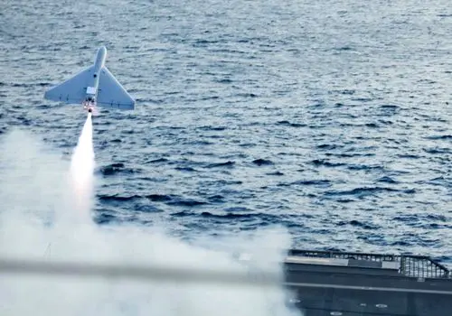 نخستین آزمایش پهپاد کپی شده آمریکا از شاهد ۱۳۶ ایرانی در خلیج فارس+ تصاویر