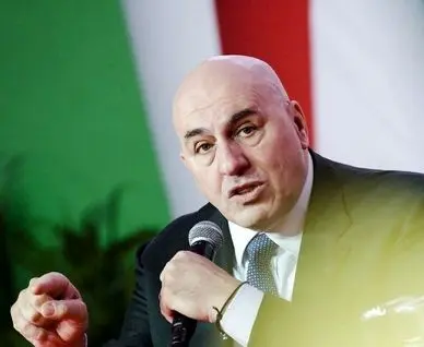  واکنش وزیر دفاع ایتالیا به جنگ علیه ایران/ شب‌ها نمی‌توانم بخوابم 