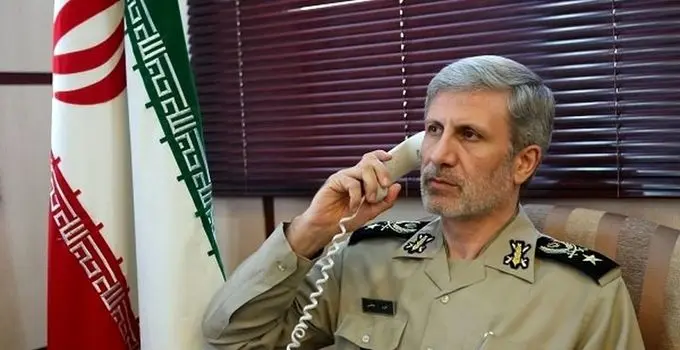 پیام مهم فرمانده کل ارتش به مناسبت سالروز تأسیس سپاه پاسداران انقلاب اسلامی 