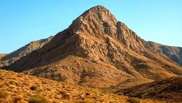 کوه کلنگ گزلا را بشناسید؛ کوهی در نزدیکی نطنز که در کانون توجه قرار گرفت