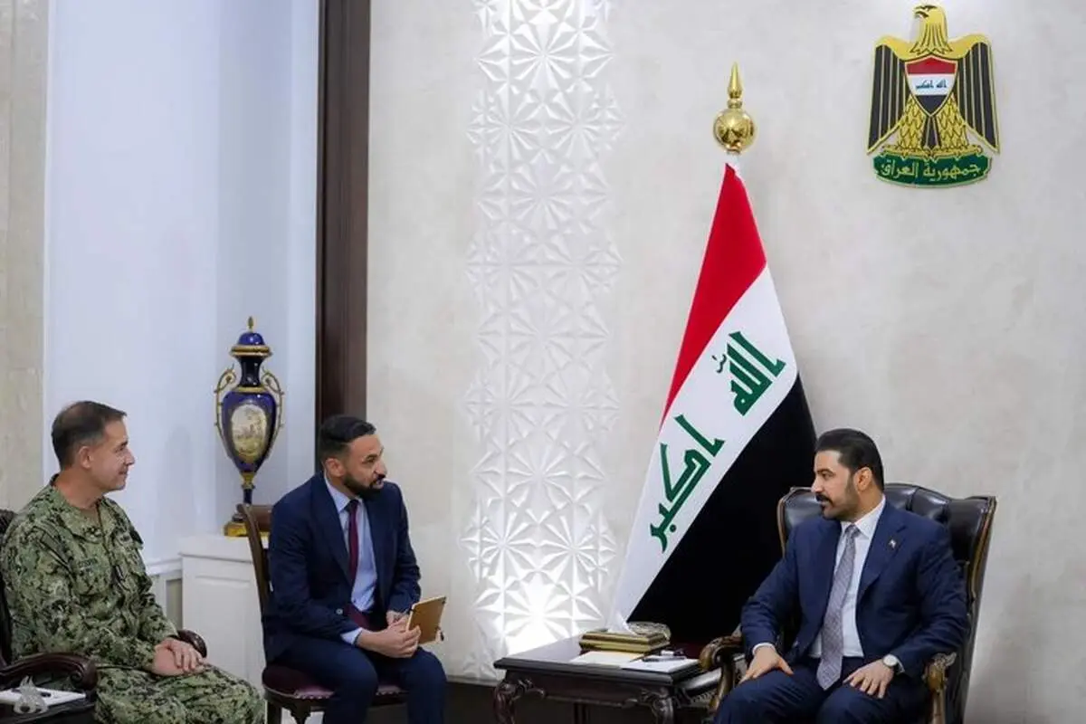دیدار نخست‌وزیر عراق با فرمانده سنتکام