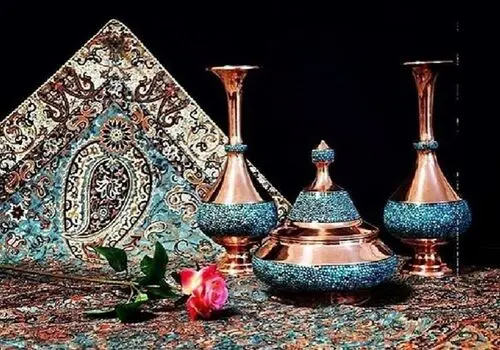 سه همدست علیه صنایع دستی

