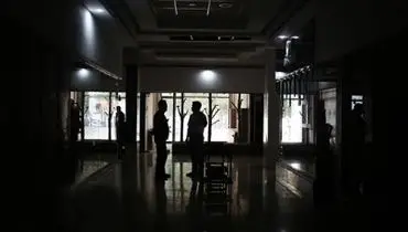قطع همزمان آب، برق و اینترنت مردم را شاکی کرد
