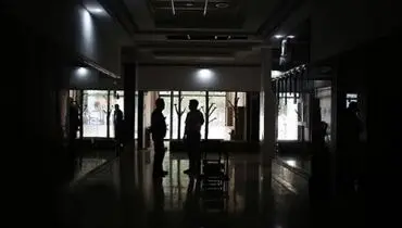 قطع همزمان آب، برق و اینترنت مردم را شاکی کرد
