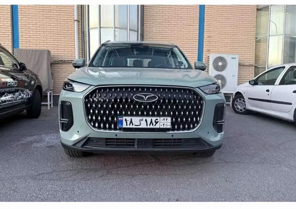 قیمت جدید ام‌وی‌ام X۷۷ و فونیکس F۹ اعلام شد