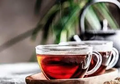 آیا نوشیدن چای داغ باعث بهبود عفونت معده می‌شود؟