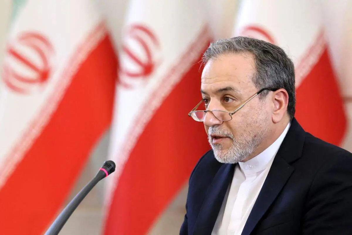 پیام عراقچی در پی شهادت مرزبان فداکار کشور

