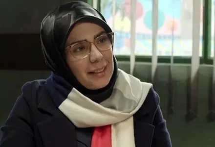 مژگان «بچه مهندس» در کنار برج ایفل؛ تصویری دیده‌نشده از حدیث چهره‌پرداز!