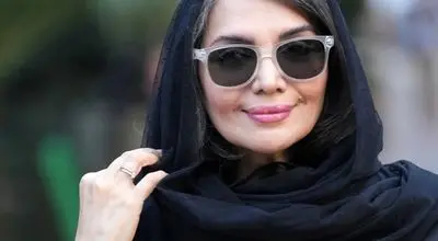 ژست خفن الهام پاوه نژاد در حال سوارکاری سر صحنه سریال شکارگاه