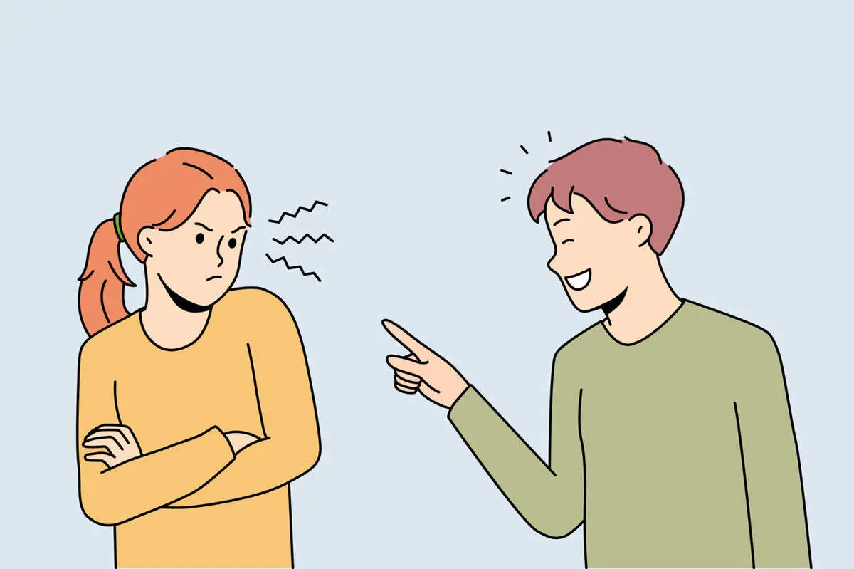 از طعنه تا سکوت طولانی؛ چگونه رفتارهای پنهان رابطه را فرسوده می‌کنند؟