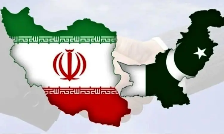 ماجرای بمباران ایران توسط پاکستان + فیلم / چرا شاه سکوت کرد؟