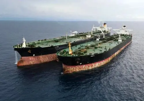 نفتکش ایرانی توقیفی در اندونزی به حراج گذاشته شد