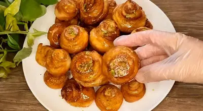 طرز تهیه عصرانه‌ای ساده و خوش‌طعم؛ بدون نیاز به فر، همزن 