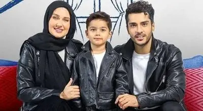 خلاقیت خنده دار شهرداری تهران برای تبلیغ فرزندآوری با نصب بنر گلوریا هاردی و ساعد سهیلی