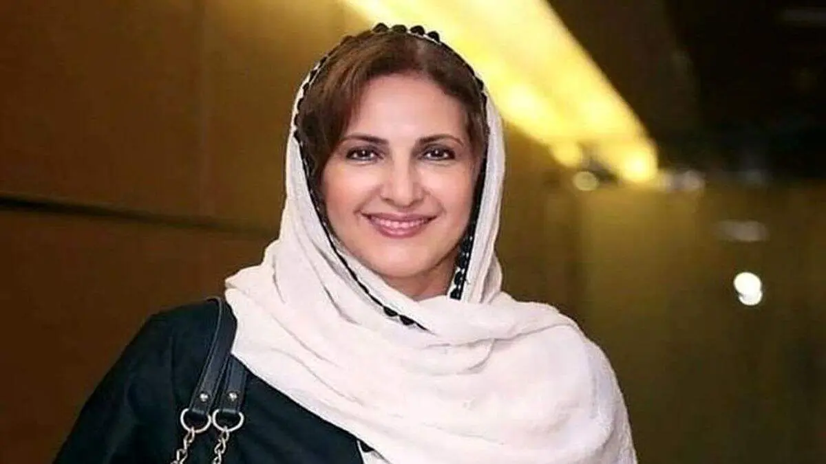 خلبانی فاطمه گودرزی در هواپیمایی سبک و آموزشی