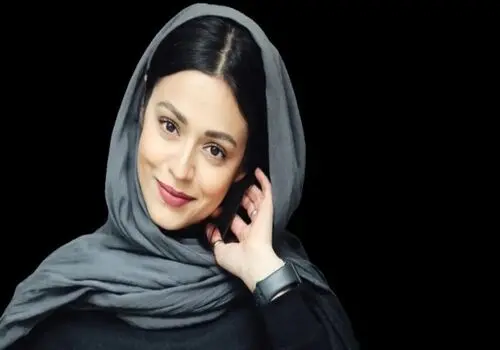 سلفی جذاب خانم بازیگر معروف که قصد پیری ندارد!+ عکس