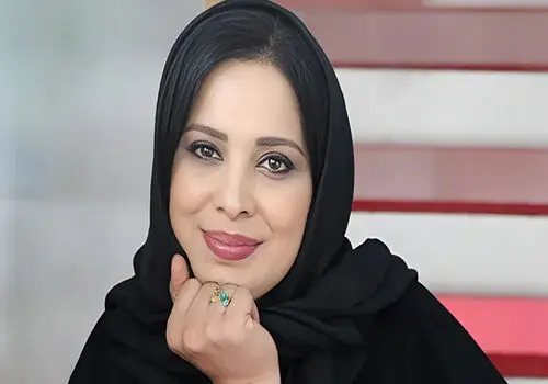 قاب عاشقانه روشنک عجمیان با همسرش