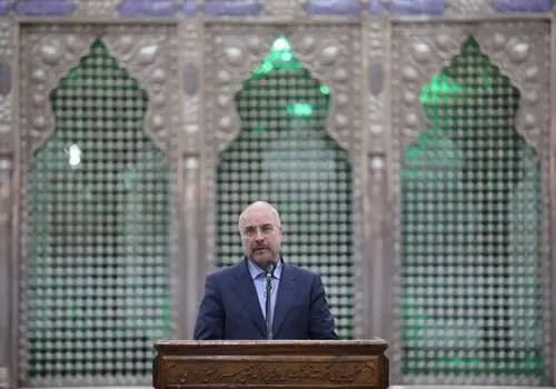 قالیباف: حقوق در سال آینده حداقل ۳۲ درصد افزایش پیدا می‌کند