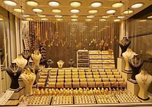 آخرین نرخ ارز و طلا اعلام شد؛ قیمت دلار، یورو و طلای ۱۸ عیار امروز
