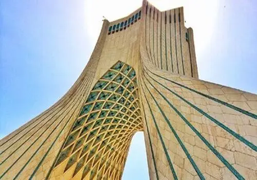 رنگ‌ ها و زندگی زناشویی: انتخاب های رنگی و زناشویی