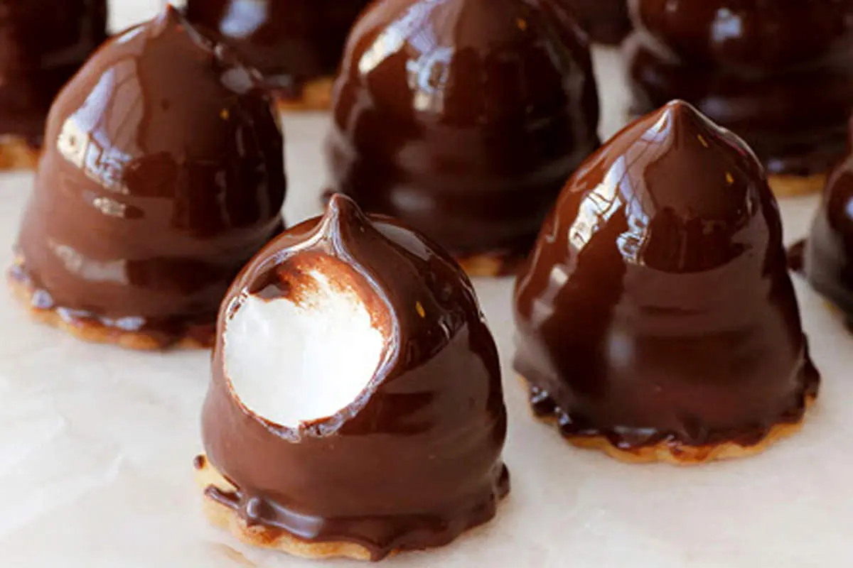 چطور بستنی زمستانی نوستالژیک درست کنیم؟
