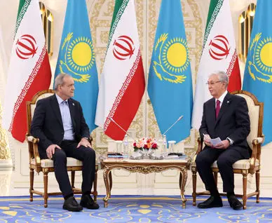 پزشکیان: نقشه راه روابط تجاری تهران و آستانه آماده اجراست