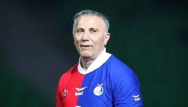 درخشان: دنبال مربی خارجی رفتن، آب در هاون کوبیدن است!