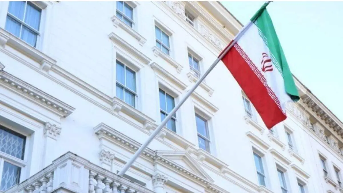 خدمات بخش کنسولی سفارت ایران در لندن به‌رغم شایعات برقرار است 