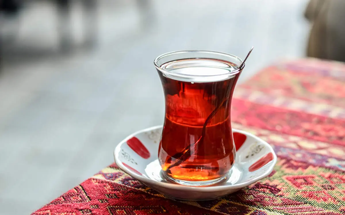  یک فنجان چای، نصف آهن غذا را می‌گیرد


