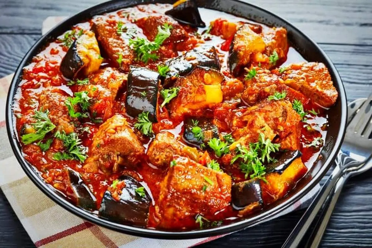 ترفندهایی برای پخت خورش بادمجان خوشمزه و لعابدار