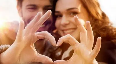 ۷ رفتار شبانه که زندگی مشترک را شیرین‌تر می‌کند

