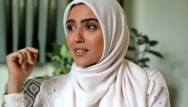 بازتاب تغییرات: مونا کرمی با استایل و چهره‌ای جدید در کانون توجه!