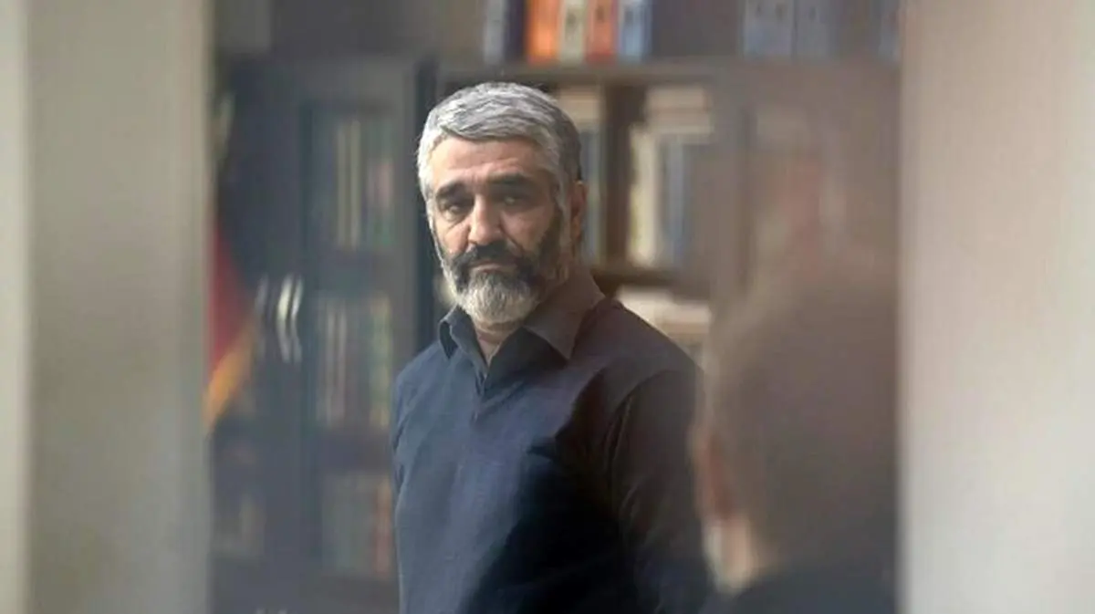 علت حذف چهره پژمان جمشیدی از تبلیغات شهری چه بود؟