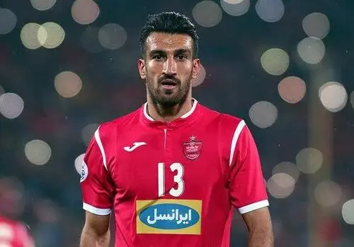 کاپیتان اسبق پرسپولیس: شعار «حیا کن و رها کن» علیه هاشمیان ناعادلانه است