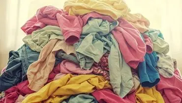 با این 7 اشتباه رایج در شستن لباس‌ها، عمر آن‌ها را کوتاه کنید!