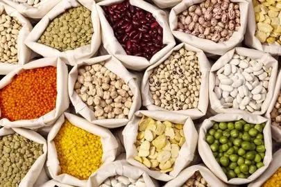 قیمت حبوبات در میادین و بازار میوه و تره بار اعلام شد