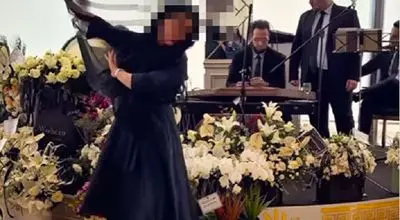 مد شدن یک رسم عجیب و تازه در مجالس ختم!