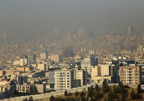 
برگزاری جلسه کارگروه اضطرار آلودگی هوا در استانداری تهران / وضعیت فعالیت مدارس تهران برای فردا