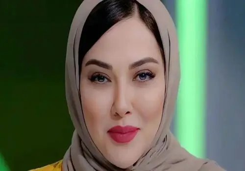 لیلا اوتادی با لباس سنتی و میکاپ غلیظ!